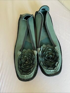 Spring Step Teal Floral Leather Slip-Ons